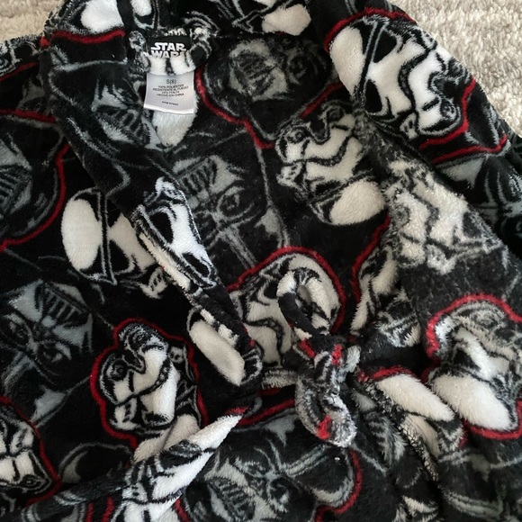 Star Wars Storm Trooper plush kids robe - Picture 6 of 8